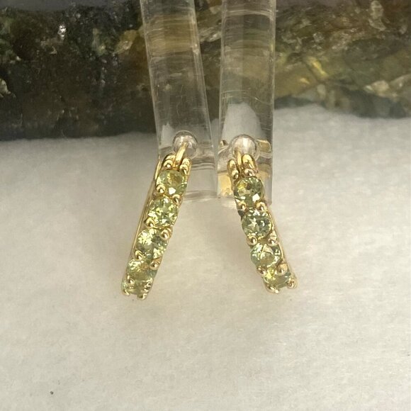 Gold Vermeil Sterling Silver 925 Round Peridot Small Huggie Hoop Earrings - Picture 15 of 16